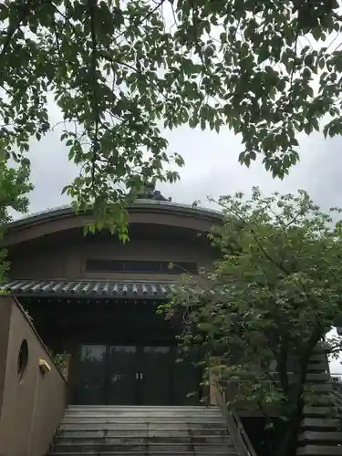 普賢寺の本殿・本堂