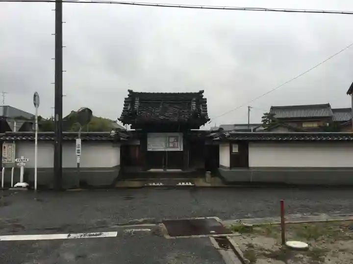 三光院跡の山門・神門