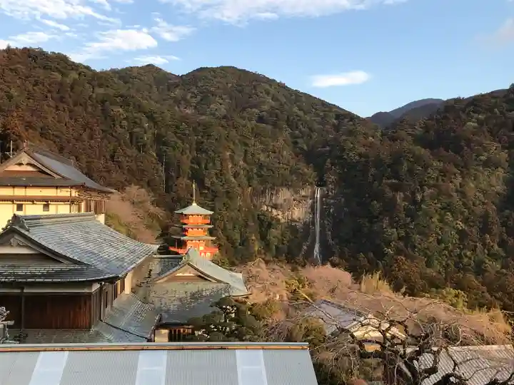 青岸渡寺(和歌山県)