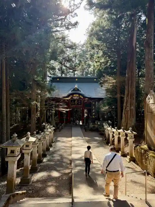 三峯神社の{uncategorized: "未分類", other: "その他", undefined: "問題あり", building: "その他建物", grave: "お墓", sacred_gate: "鳥居", guardian: "狛犬", statue: "像", buddha: "仏像", history: "歴史", nature: "自然", garden: "庭園", animal: "動物", pagoda: "塔", temizu: "手水舎", mountain_gate: "山門・神門", sanctuary: "本殿・本堂", subordinate: "末社・摂社", art: "芸術", scenery: "景色", jizo: "地蔵", ema: "絵馬", goshuin: "御朱印", omikuji: "おみくじ", items: "授与品その他", amulet: "お守り", goshuincho: "御朱印帳", eats: "食事", festival: "お祭り", votive_dance: "神楽", shichigosan: "七五三参", wedding: "結婚式", experience: "体験その他", initially: "初詣", around: "周辺", anti_infection: "感染症対策"}