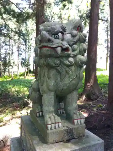 白山神社の{uncategorized: "未分類", other: "その他", undefined: "問題あり", building: "その他建物", grave: "お墓", sacred_gate: "鳥居", guardian: "狛犬", statue: "像", buddha: "仏像", history: "歴史", nature: "自然", garden: "庭園", animal: "動物", pagoda: "塔", temizu: "手水舎", mountain_gate: "山門・神門", sanctuary: "本殿・本堂", subordinate: "末社・摂社", art: "芸術", scenery: "景色", jizo: "地蔵", ema: "絵馬", goshuin: "御朱印", omikuji: "おみくじ", items: "授与品その他", amulet: "お守り", goshuincho: "御朱印帳", eats: "食事", festival: "お祭り", votive_dance: "神楽", shichigosan: "七五三参", wedding: "結婚式", experience: "体験その他", initially: "初詣", around: "周辺", anti_infection: "感染症対策"}