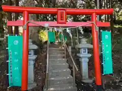 泉神社の末社