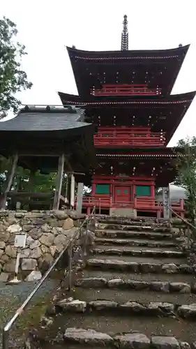 柏原八幡宮の塔