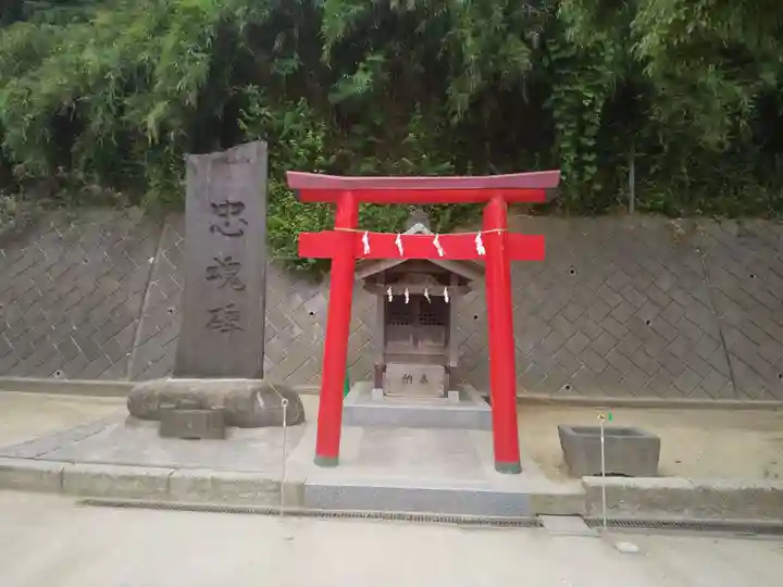 杉田八幡神社(杉田八幡宮)の末社・摂社