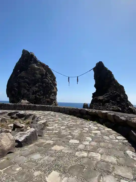 鹿岡の夫婦岩(高知県)