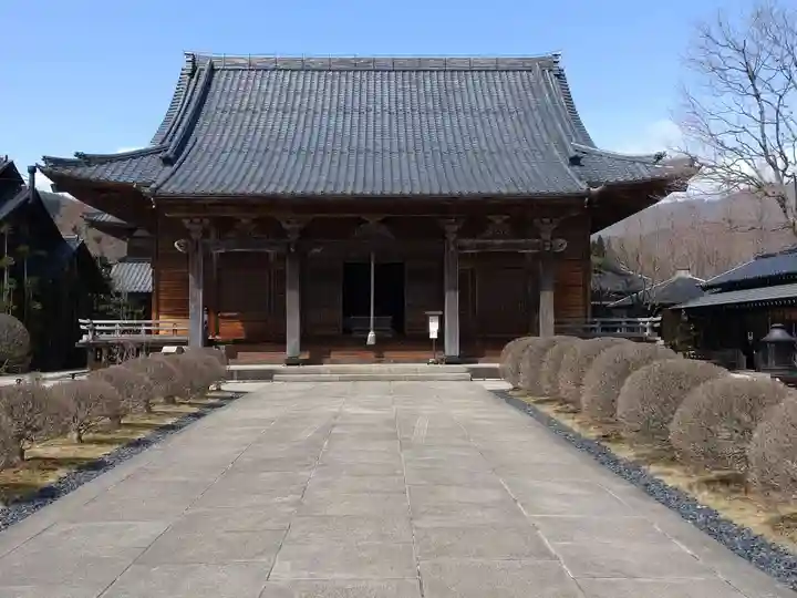 慈眼寺の本殿・本堂