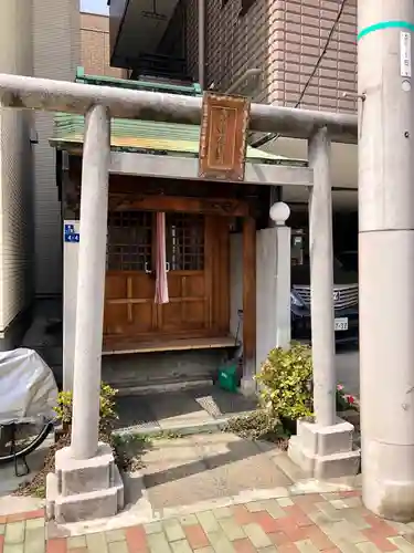 森稲荷神社の鳥居