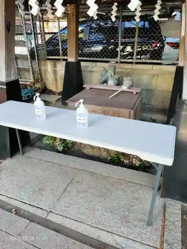 千住本氷川神社の手水舎