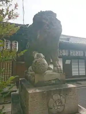 元祇園梛神社・隼神社の狛犬