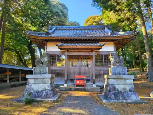 諏訪神社（多度町）の本殿・本堂