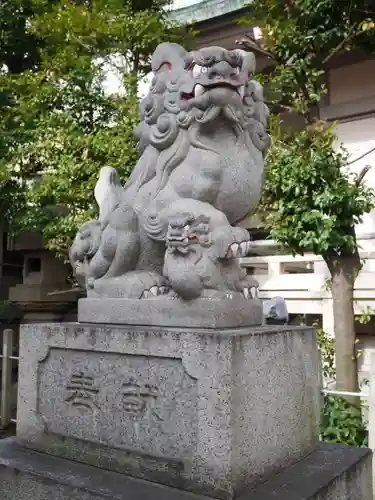 戸部杉山神社の狛犬