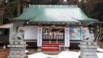 蜂神社の本殿・本堂
