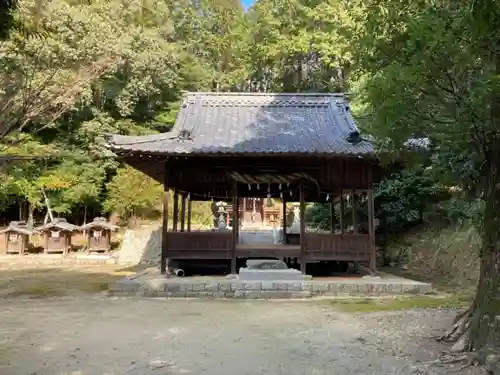 熊野神社の本殿