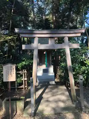 岩槻久伊豆神社の鳥居