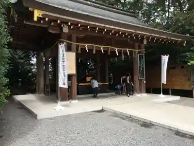 寒川神社の手水舎