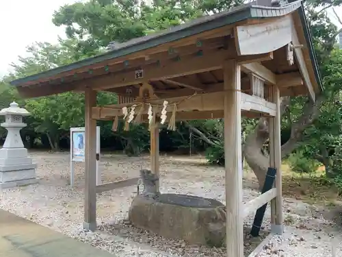 壱岐神社の手水舎