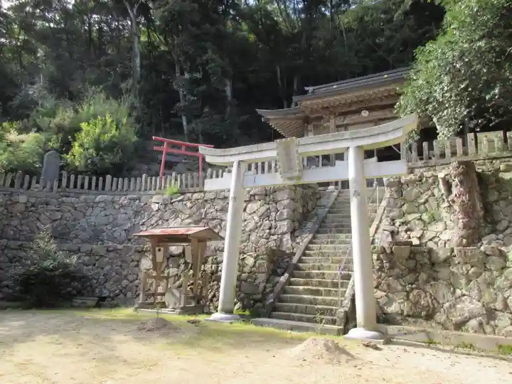花山院菩提寺の鳥居