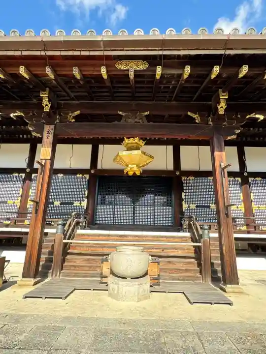 仁和寺の{uncategorized: "未分類", other: "その他", undefined: "問題あり", building: "その他建物", grave: "お墓", sacred_gate: "鳥居", guardian: "狛犬", statue: "像", buddha: "仏像", history: "歴史", nature: "自然", garden: "庭園", animal: "動物", pagoda: "塔", temizu: "手水舎", mountain_gate: "山門・神門", sanctuary: "本殿・本堂", subordinate: "末社・摂社", art: "芸術", scenery: "景色", jizo: "地蔵", ema: "絵馬", goshuin: "御朱印", omikuji: "おみくじ", items: "授与品その他", amulet: "お守り", goshuincho: "御朱印帳", eats: "食事", festival: "お祭り", votive_dance: "神楽", shichigosan: "七五三参", wedding: "結婚式", experience: "体験その他", initially: "初詣", around: "周辺", anti_infection: "感染症対策"}
