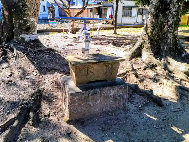進雄神社の手水舎