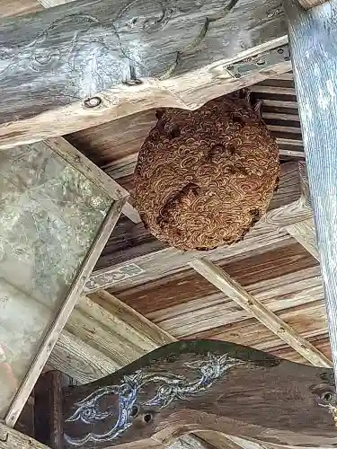 鹿石神社の建物その他