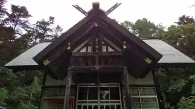 由仁神社の本殿・本堂
