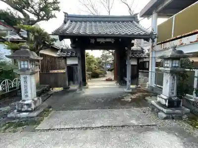 清久寺の{uncategorized: "未分類", other: "その他", undefined: "問題あり", building: "その他建物", grave: "お墓", sacred_gate: "鳥居", guardian: "狛犬", statue: "像", buddha: "仏像", history: "歴史", nature: "自然", garden: "庭園", animal: "動物", pagoda: "塔", temizu: "手水舎", mountain_gate: "山門・神門", sanctuary: "本殿・本堂", subordinate: "末社・摂社", art: "芸術", scenery: "景色", jizo: "地蔵", ema: "絵馬", goshuin: "御朱印", omikuji: "おみくじ", items: "授与品その他", amulet: "お守り", goshuincho: "御朱印帳", eats: "食事", festival: "お祭り", votive_dance: "神楽", shichigosan: "七五三参", wedding: "結婚式", experience: "体験その他", initially: "初詣", around: "周辺", anti_infection: "感染症対策"}