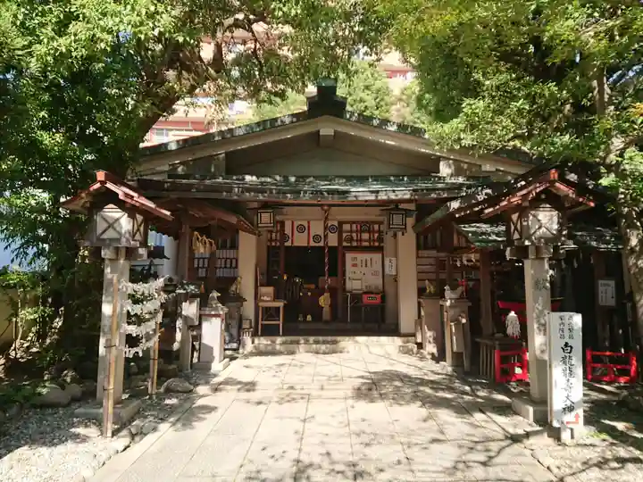 洲嵜神社の本殿・本堂
