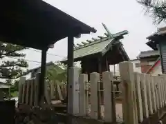 神明社の本殿