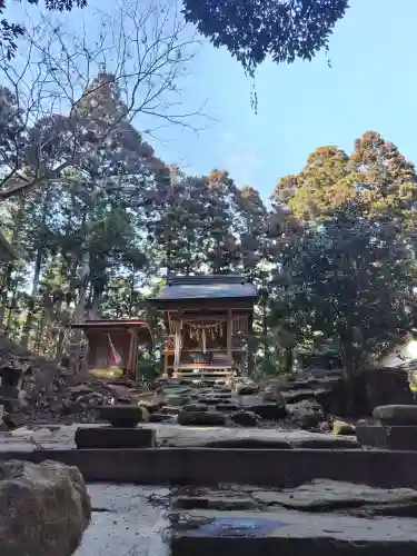 鹿島天足別神社の{uncategorized: "未分類", other: "その他", undefined: "問題あり", building: "その他建物", grave: "お墓", sacred_gate: "鳥居", guardian: "狛犬", statue: "像", buddha: "仏像", history: "歴史", nature: "自然", garden: "庭園", animal: "動物", pagoda: "塔", temizu: "手水舎", mountain_gate: "山門・神門", sanctuary: "本殿・本堂", subordinate: "末社・摂社", art: "芸術", scenery: "景色", jizo: "地蔵", ema: "絵馬", goshuin: "御朱印", omikuji: "おみくじ", items: "授与品その他", amulet: "お守り", goshuincho: "御朱印帳", eats: "食事", festival: "お祭り", votive_dance: "神楽", shichigosan: "七五三参", wedding: "結婚式", experience: "体験その他", initially: "初詣", around: "周辺", anti_infection: "感染症対策"}