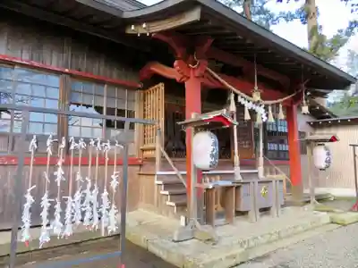 鶴峯八幡宮の本殿・本堂