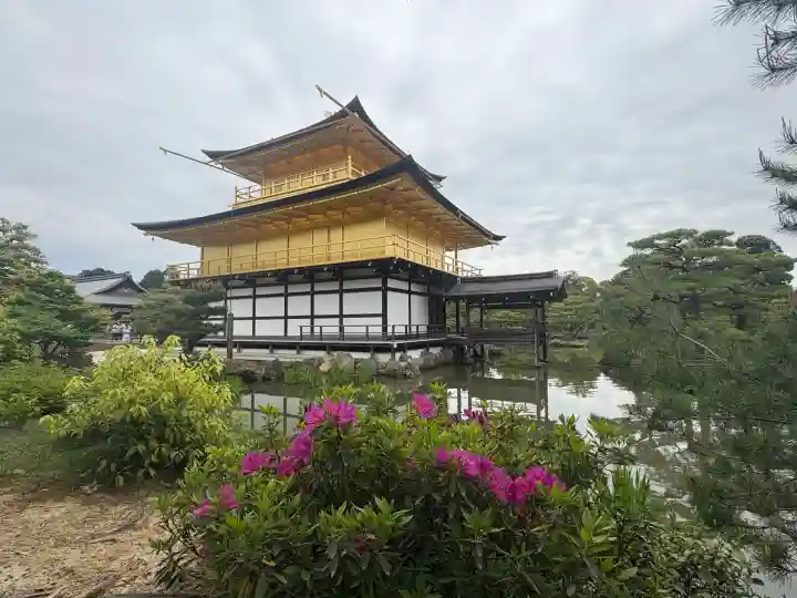 鹿苑寺(金閣寺)の{uncategorized: "未分類", other: "その他", undefined: "問題あり", building: "その他建物", grave: "お墓", sacred_gate: "鳥居", guardian: "狛犬", statue: "像", buddha: "仏像", history: "歴史", nature: "自然", garden: "庭園", animal: "動物", pagoda: "塔", temizu: "手水舎", mountain_gate: "山門・神門", sanctuary: "本殿・本堂", subordinate: "末社・摂社", art: "芸術", scenery: "景色", jizo: "地蔵", ema: "絵馬", goshuin: "御朱印", omikuji: "おみくじ", items: "授与品その他", amulet: "お守り", goshuincho: "御朱印帳", eats: "食事", festival: "お祭り", votive_dance: "神楽", shichigosan: "七五三参", wedding: "結婚式", experience: "体験その他", initially: "初詣", around: "周辺", anti_infection: "感染症対策"}