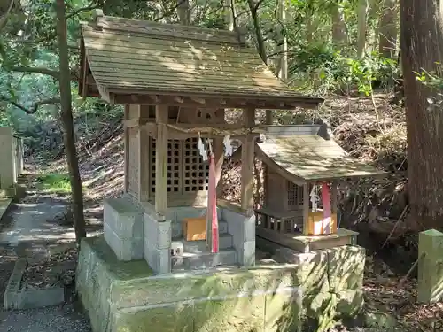 八多神社の末社・摂社