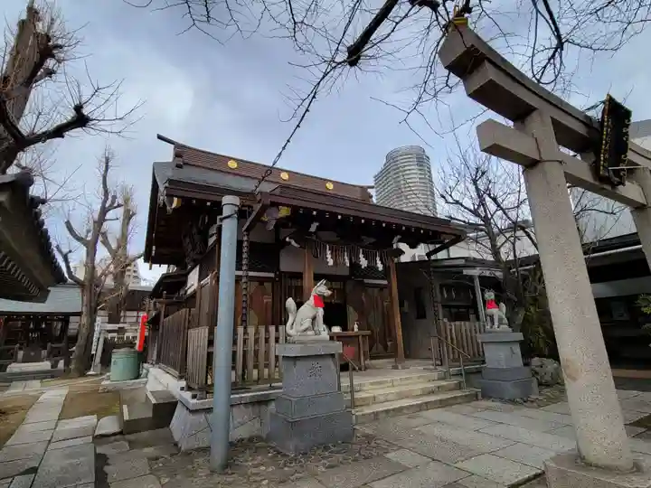 飛木稲荷神社の本殿・本堂