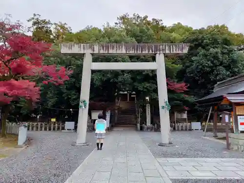 味美白山神社の鳥居