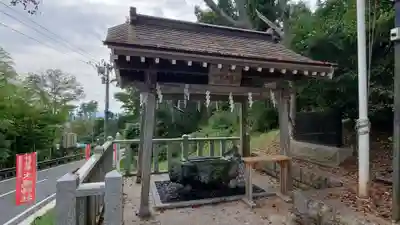 大島神社の手水舎