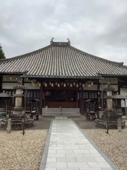 八事山 興正寺の本殿・本堂