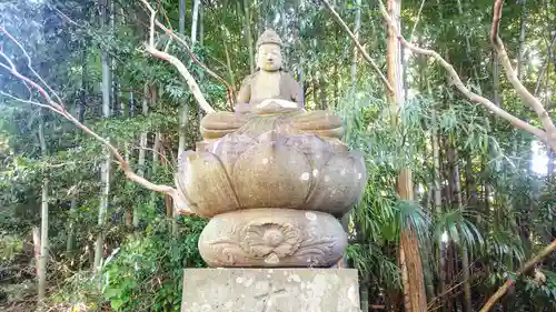 天岑寺の塔