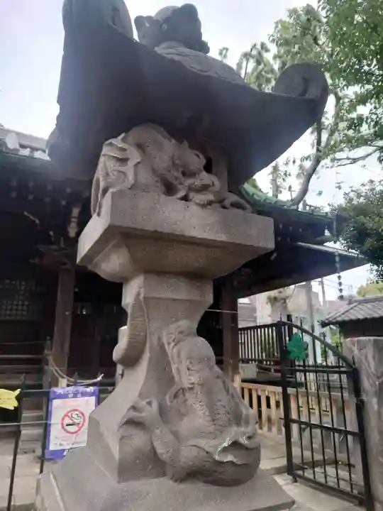 南品川諏訪神社の{uncategorized: "未分類", other: "その他", undefined: "問題あり", building: "その他建物", grave: "お墓", sacred_gate: "鳥居", guardian: "狛犬", statue: "像", buddha: "仏像", history: "歴史", nature: "自然", garden: "庭園", animal: "動物", pagoda: "塔", temizu: "手水舎", mountain_gate: "山門・神門", sanctuary: "本殿・本堂", subordinate: "末社・摂社", art: "芸術", scenery: "景色", jizo: "地蔵", ema: "絵馬", goshuin: "御朱印", omikuji: "おみくじ", items: "授与品その他", amulet: "お守り", goshuincho: "御朱印帳", eats: "食事", festival: "お祭り", votive_dance: "神楽", shichigosan: "七五三参", wedding: "結婚式", experience: "体験その他", initially: "初詣", around: "周辺", anti_infection: "感染症対策"}