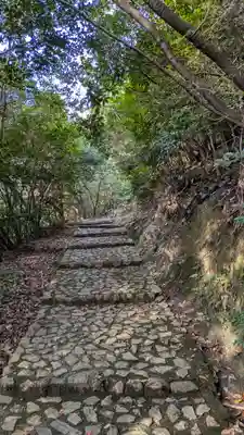一條天皇円融寺北陵、堀河天皇後圓教寺陵(京都府)