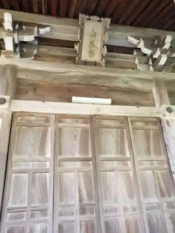 小杉神社の本殿・本堂