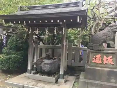 牛天神北野神社の手水舎