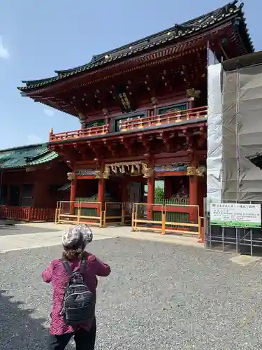 静岡浅間神社の山門