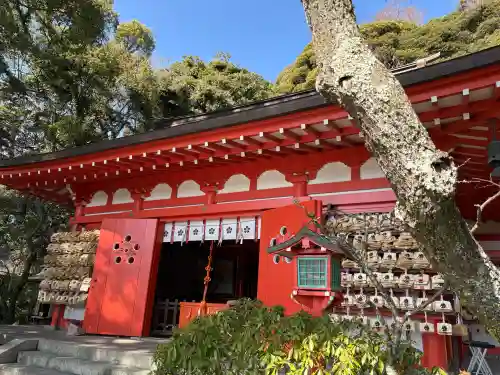 荏柄天神社の{uncategorized: "未分類", other: "その他", undefined: "問題あり", building: "その他建物", grave: "お墓", sacred_gate: "鳥居", guardian: "狛犬", statue: "像", buddha: "仏像", history: "歴史", nature: "自然", garden: "庭園", animal: "動物", pagoda: "塔", temizu: "手水舎", mountain_gate: "山門・神門", sanctuary: "本殿・本堂", subordinate: "末社・摂社", art: "芸術", scenery: "景色", jizo: "地蔵", ema: "絵馬", goshuin: "御朱印", omikuji: "おみくじ", items: "授与品その他", amulet: "お守り", goshuincho: "御朱印帳", eats: "食事", festival: "お祭り", votive_dance: "神楽", shichigosan: "七五三参", wedding: "結婚式", experience: "体験その他", initially: "初詣", around: "周辺", anti_infection: "感染症対策"}