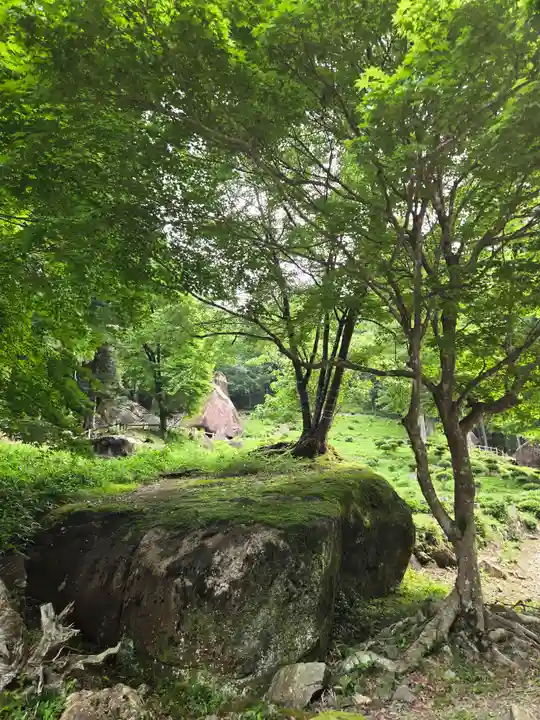 岩屋神社(妙見神社 祖師野八幡宮摂社)(岐阜県)