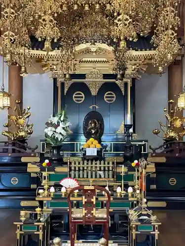 寛永寺開山堂の{uncategorized: "未分類", other: "その他", undefined: "問題あり", building: "その他建物", grave: "お墓", sacred_gate: "鳥居", guardian: "狛犬", statue: "像", buddha: "仏像", history: "歴史", nature: "自然", garden: "庭園", animal: "動物", pagoda: "塔", temizu: "手水舎", mountain_gate: "山門・神門", sanctuary: "本殿・本堂", subordinate: "末社・摂社", art: "芸術", scenery: "景色", jizo: "地蔵", ema: "絵馬", goshuin: "御朱印", omikuji: "おみくじ", items: "授与品その他", amulet: "お守り", goshuincho: "御朱印帳", eats: "食事", festival: "お祭り", votive_dance: "神楽", shichigosan: "七五三参", wedding: "結婚式", experience: "体験その他", initially: "初詣", around: "周辺", anti_infection: "感染症対策"}