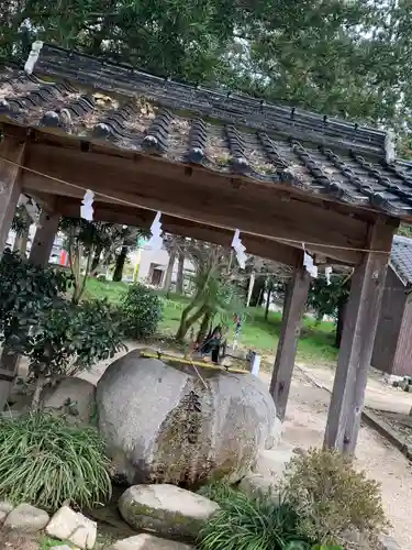 朝田神社の手水舎