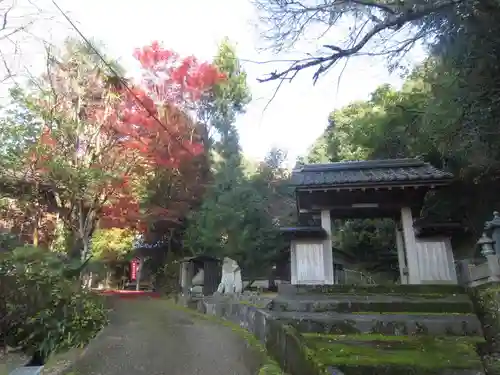 光明院の山門・神門