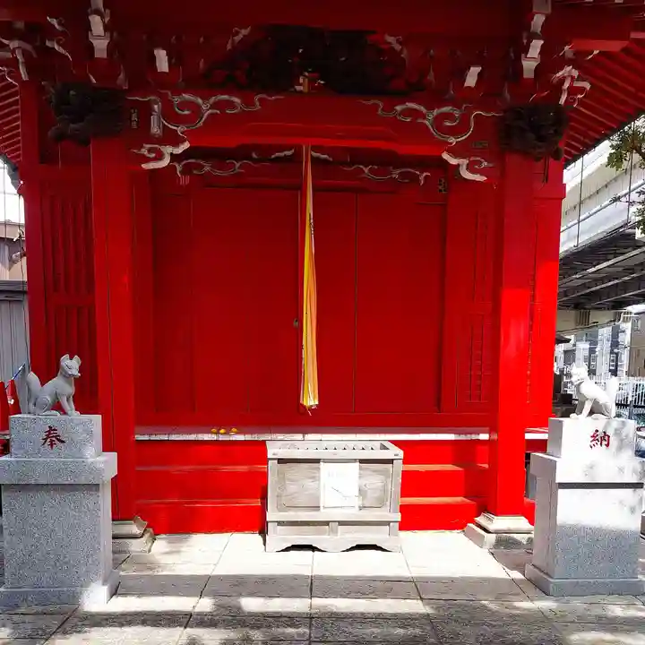 赤稲荷神社の本殿・本堂