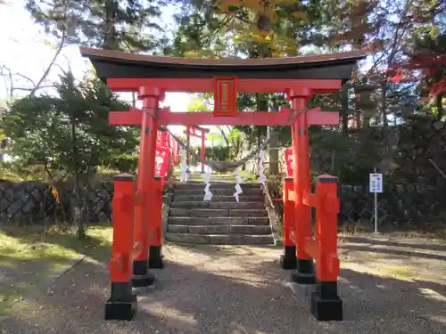 篠葉沢稲荷神社の鳥居