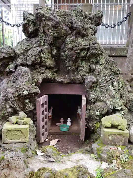 妻戀御社 稲荷神社のその他建物